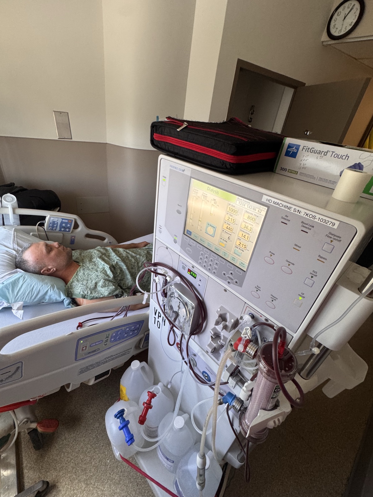 Today Ihor depends on dialysis while he waits for a living kidney donor.